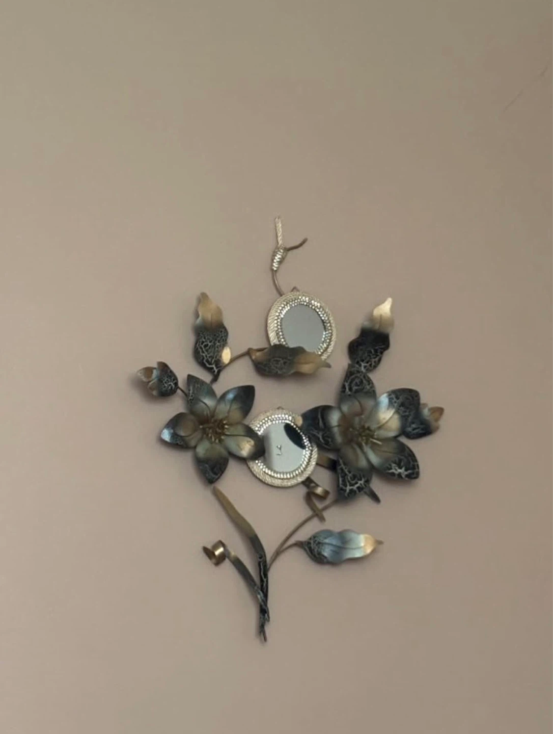 Metal Flower Wall Art with Mirrors