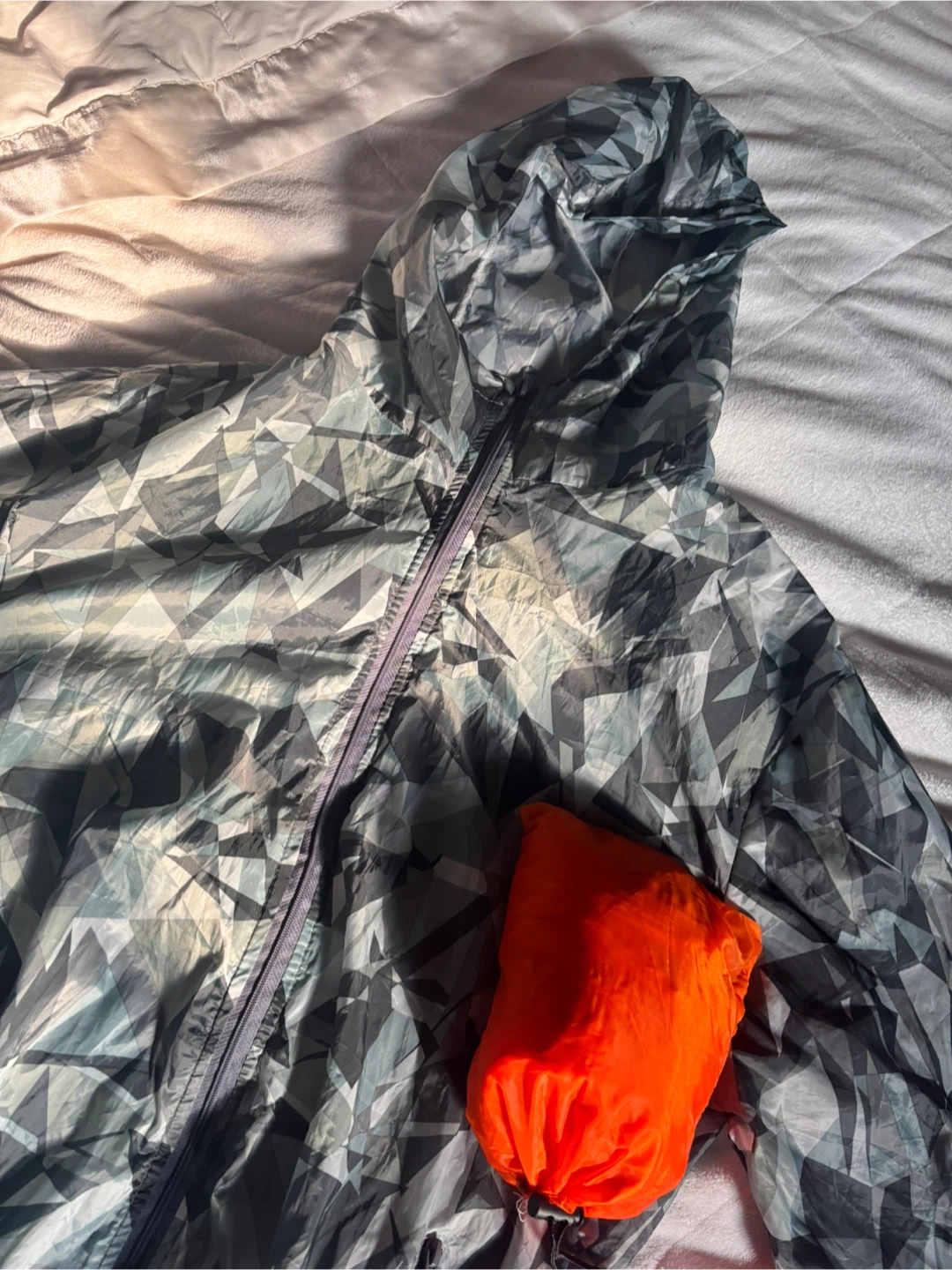 2 Lightweight Hooded Windbreaker Jacket - photo 2