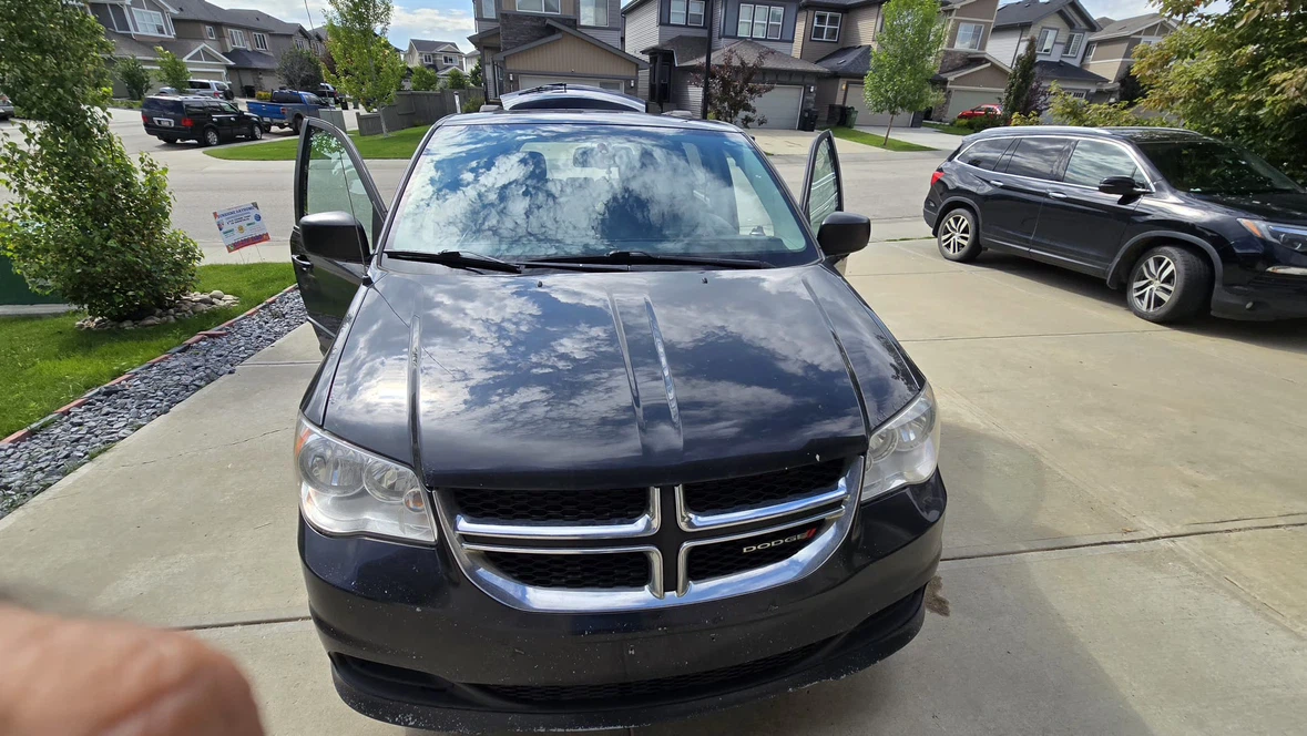 Dodge Grand Caravan Minivan - photo 2
