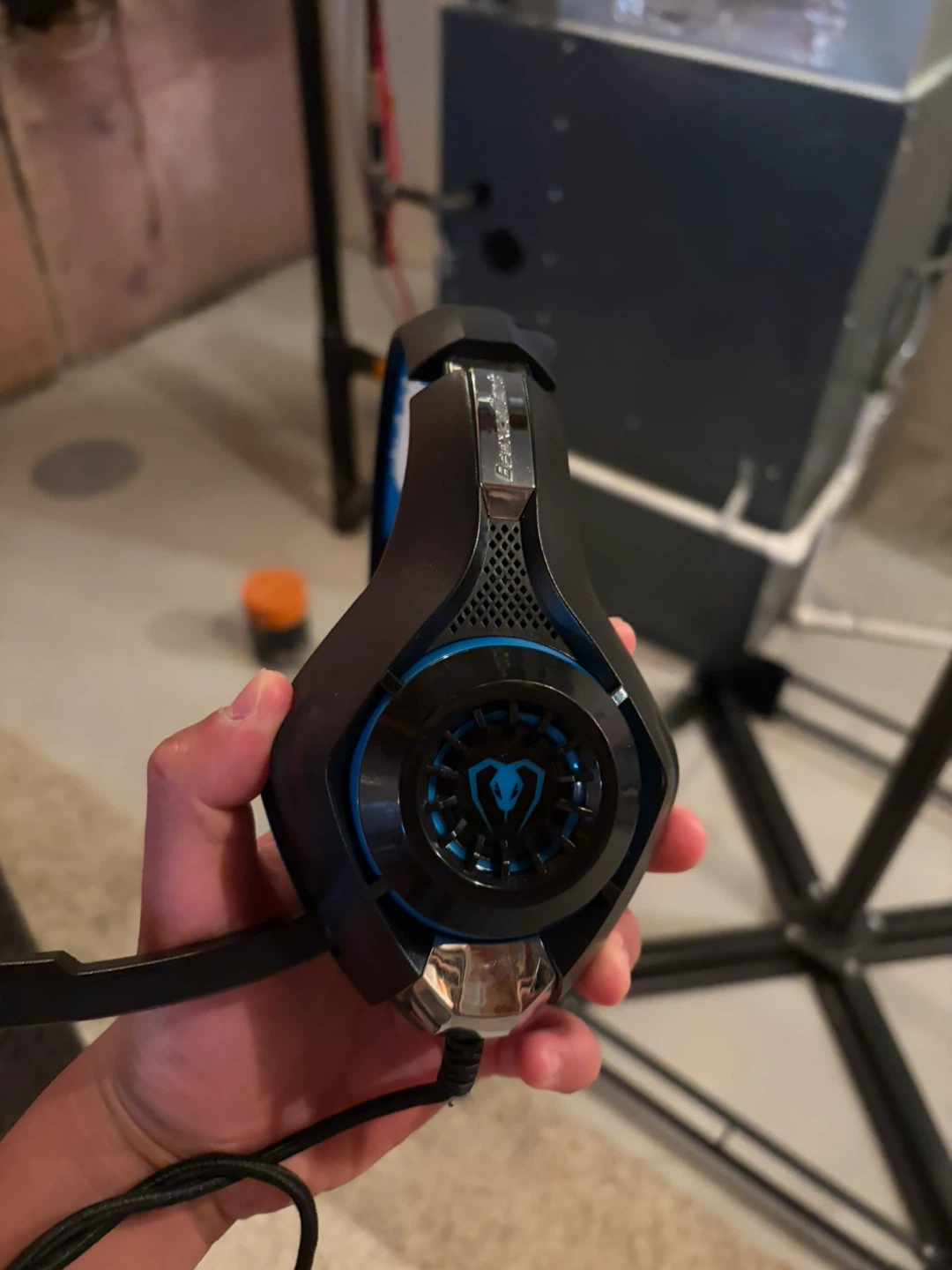 Gaming Headset with Blue Accents - photo 2