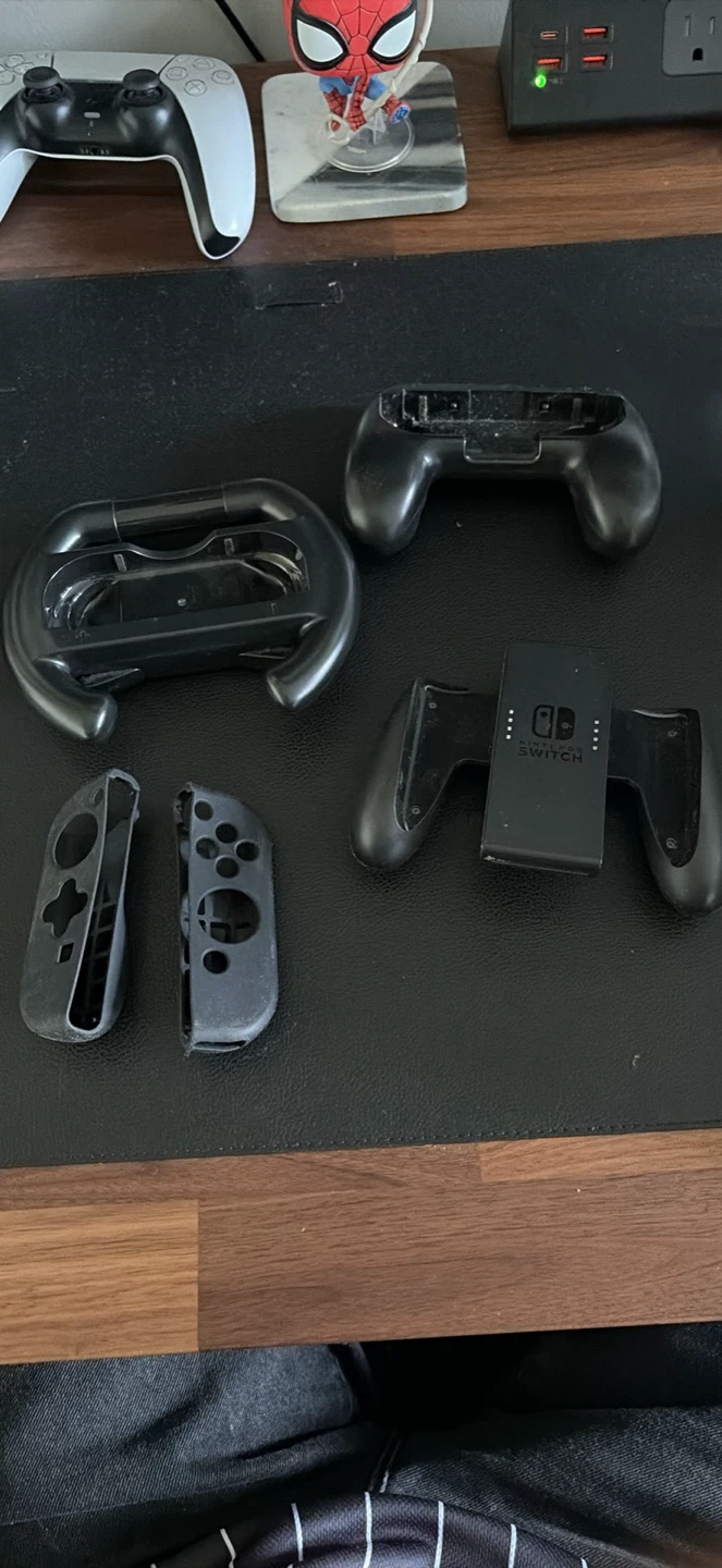 Nintendo Switch Joy-Con Accessories Bundle - photo 3