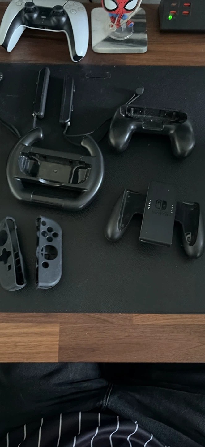 Nintendo Switch Joy-Con Accessories Bundle - photo 4