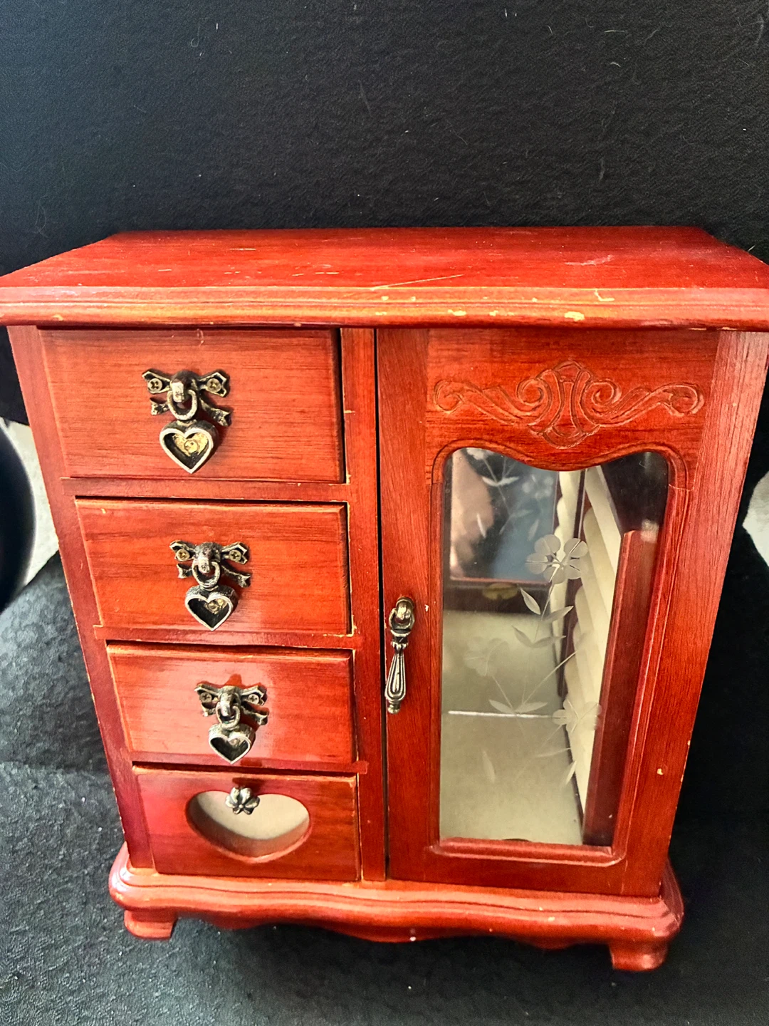 Vintage Jewelry Box/Storage