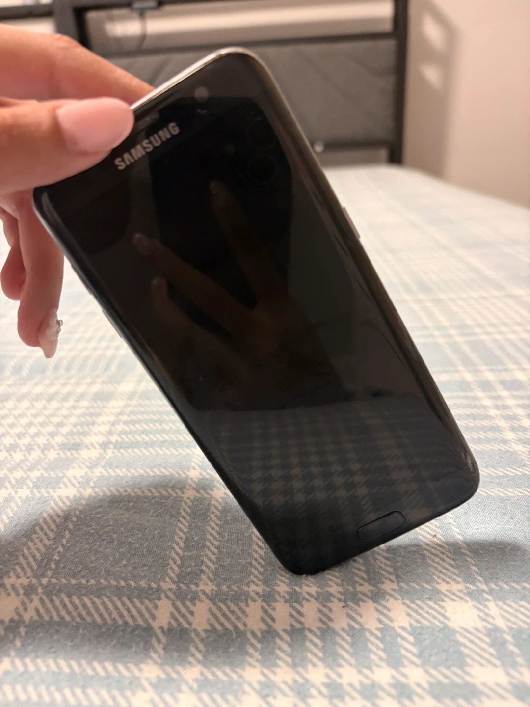 Samsung galaxy s6 fair condition unlocked - photo 3