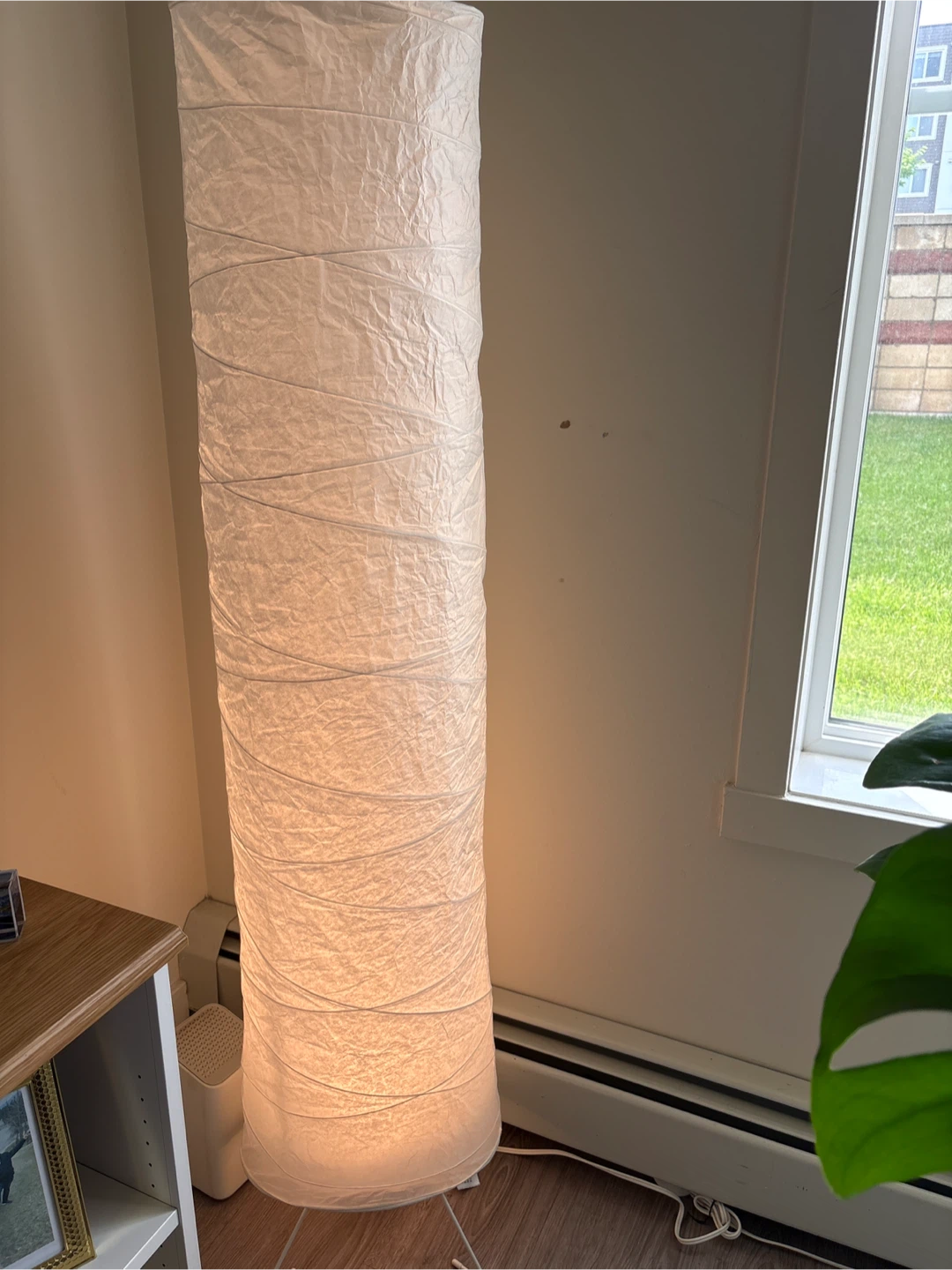 White Paper Floor Lamp - photo 2