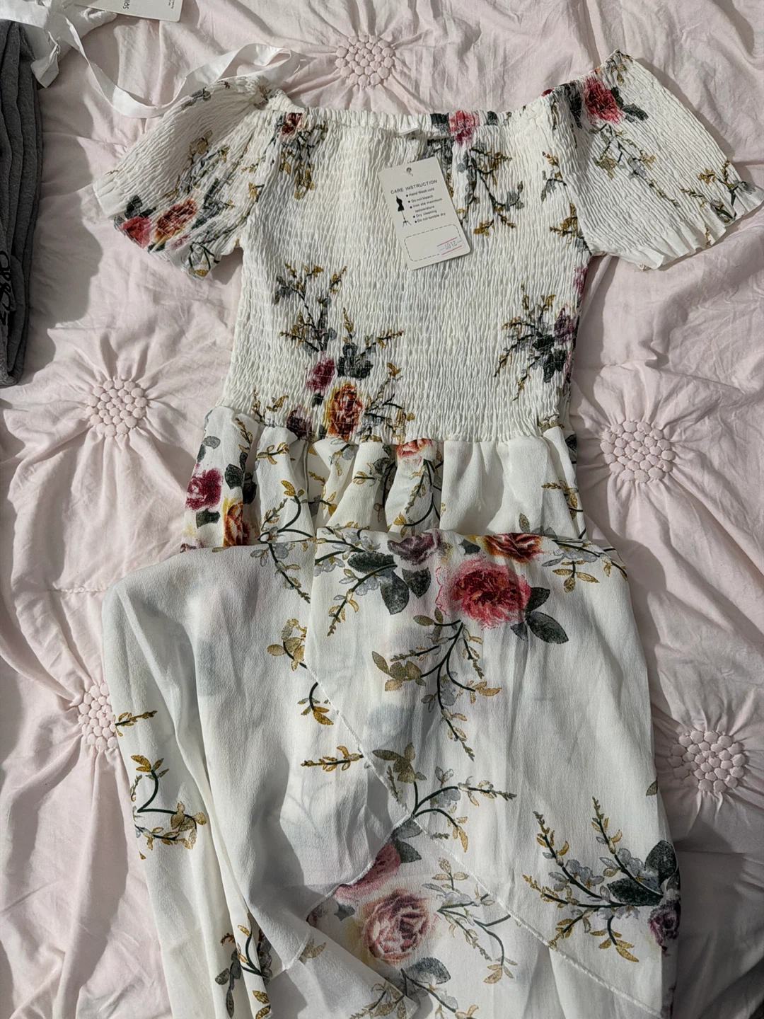 Women's Floral Off-Shoulder Smocked Dress