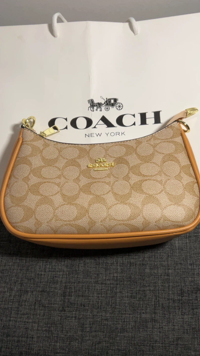 Coach Shoulder Bag