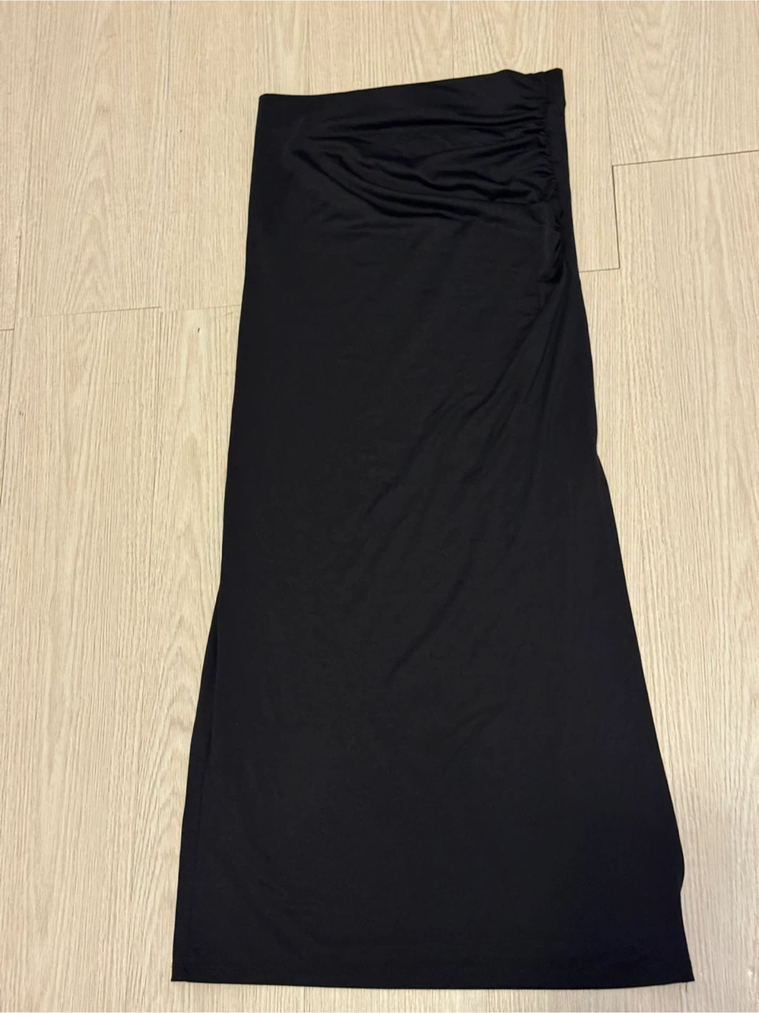 Stradivarius Black Ruched Maxi Skirt - photo 2