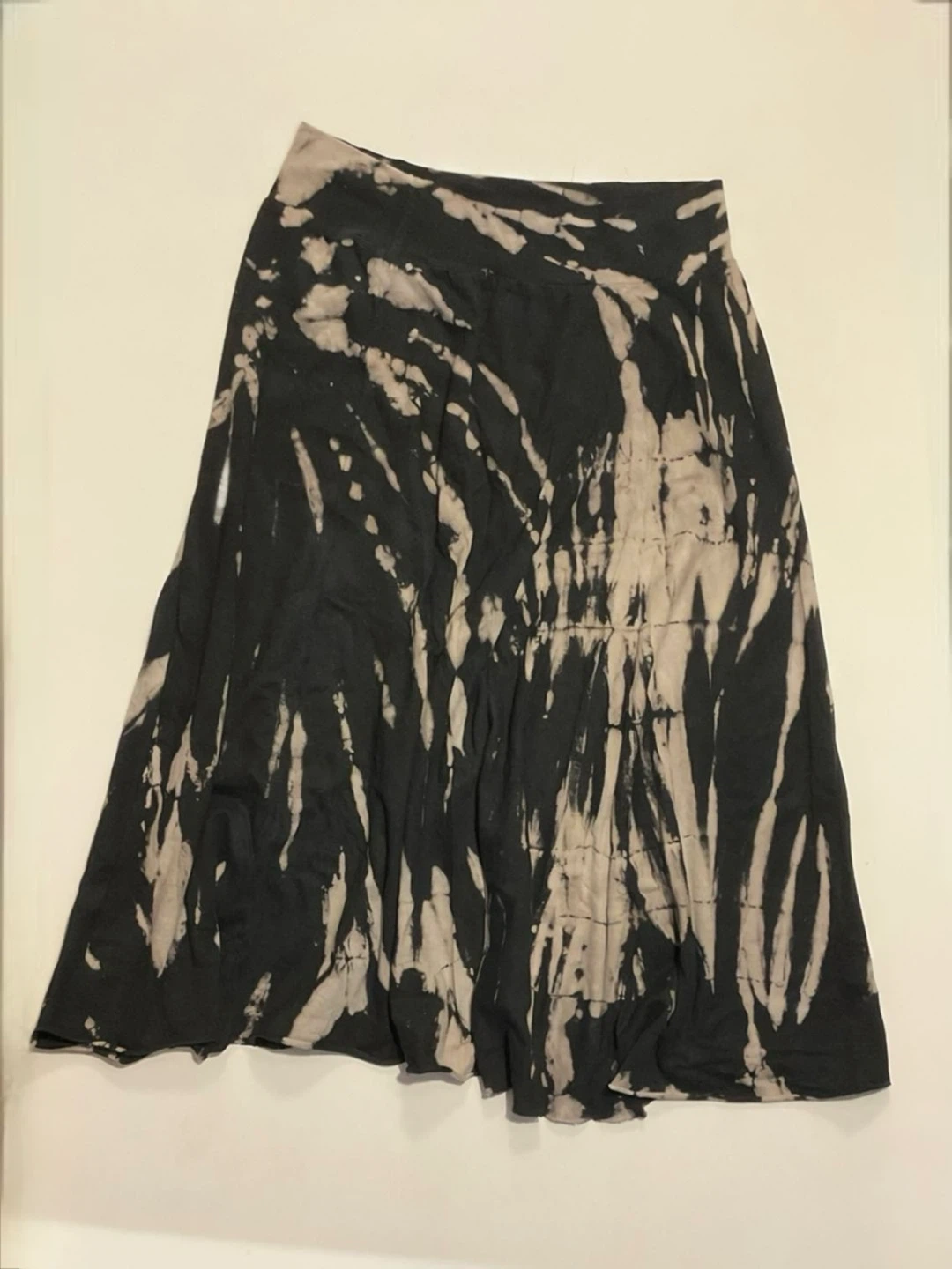 Tie dye black and white midi skirt - photo 2