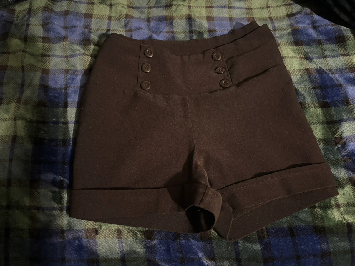 Black Button High-Waisted Shorts