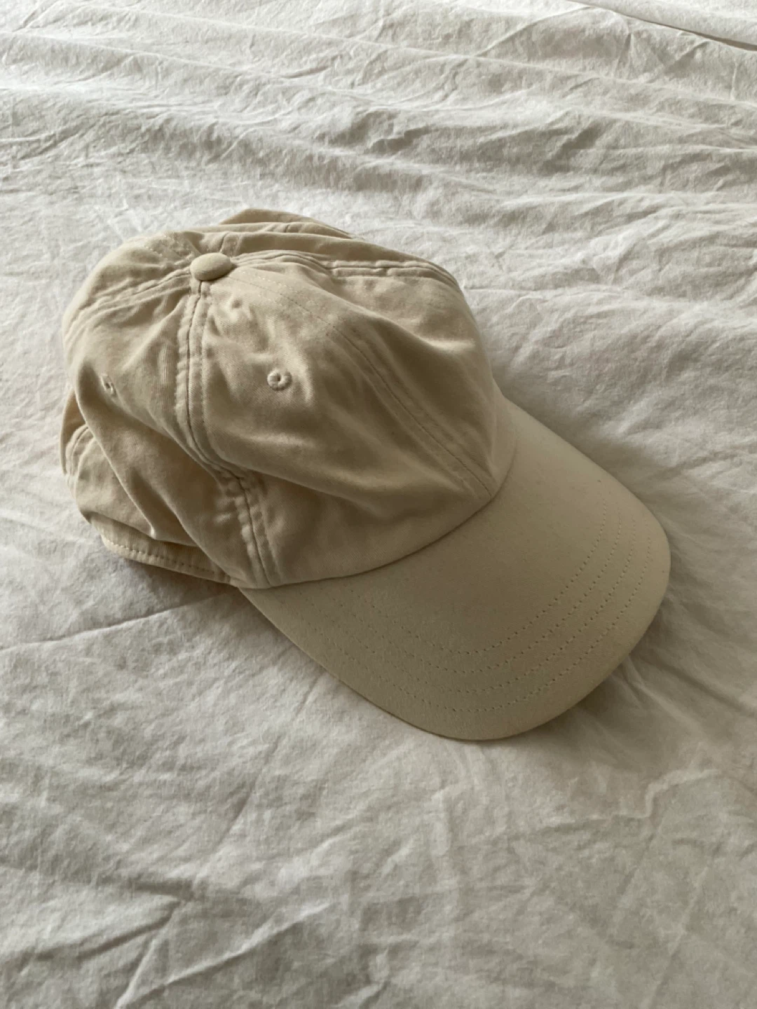 Aritzia Tna Baseball Cap - Beige