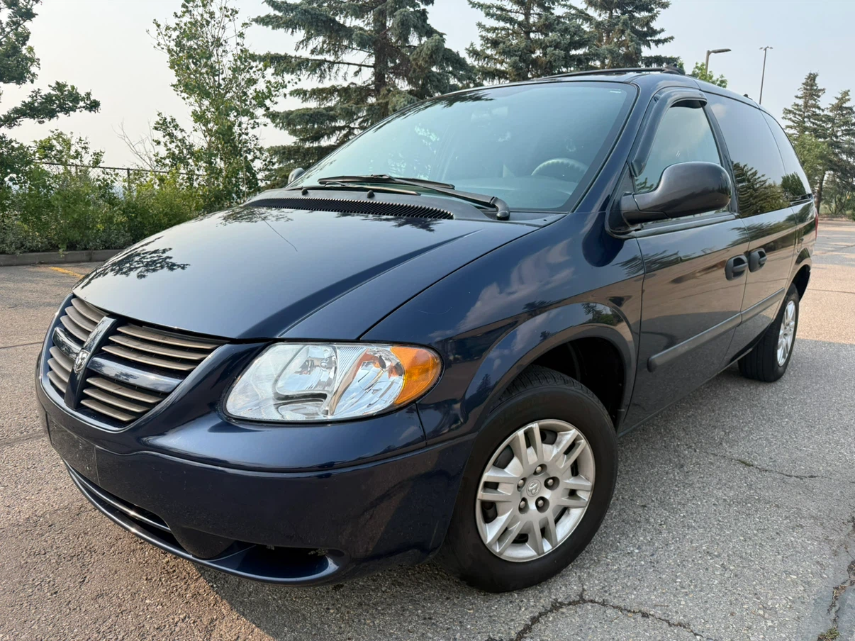 2005 Dodge Caravan *115k* - photo 2