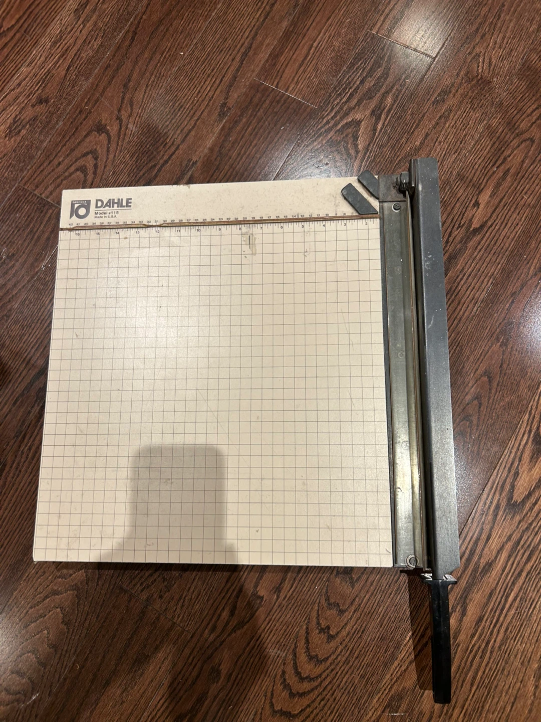 Dahle Model 115 Paper Trimmer