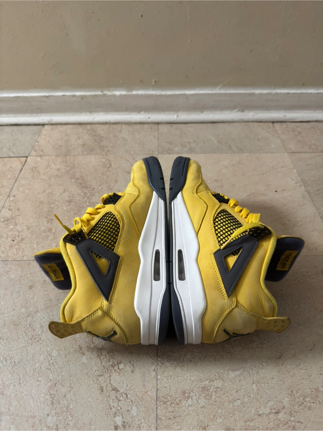 Authentic Air Jordan 4 Lightning Size 11 Men’s | No Box - photo 5