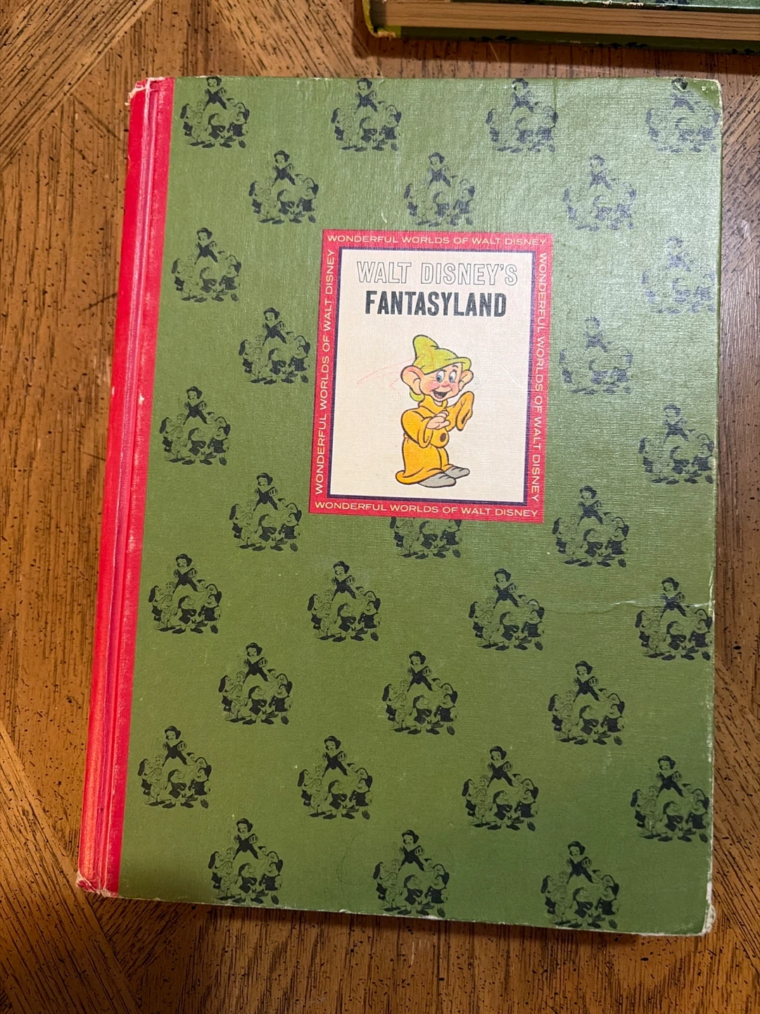 Walt Disney's Wonderful Worlds Collection Set of 3 - photo 3