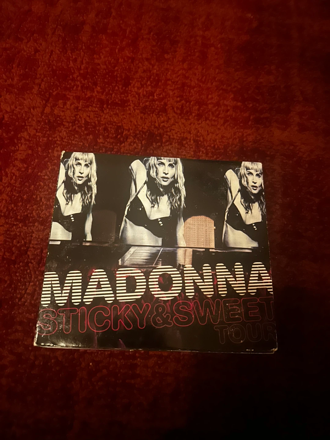 Madonna Sticky & Sweet Tour CD/DVD