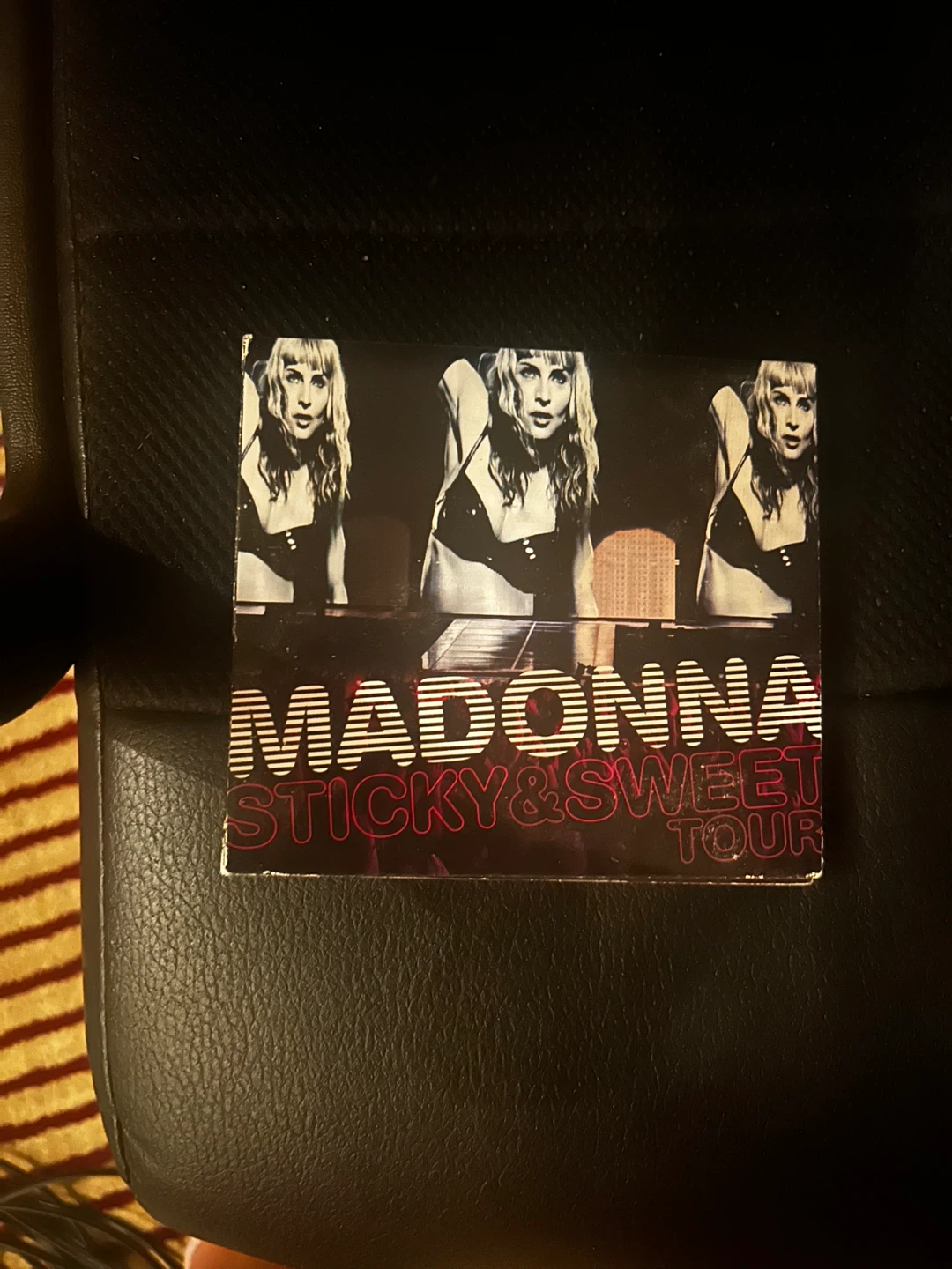 Madonna Sticky & Sweet Tour CD/DVD - photo 2