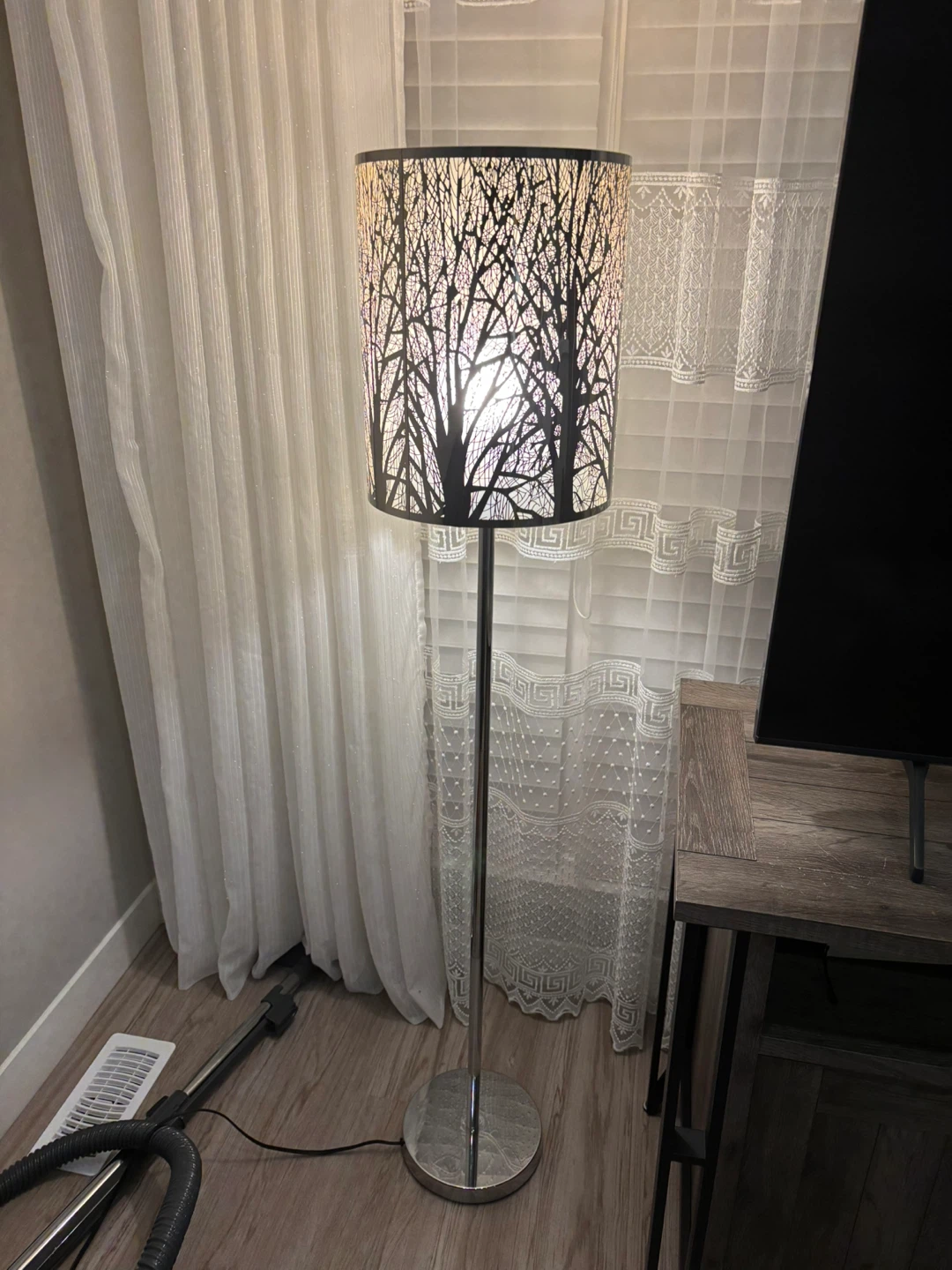 Tree Silhouette Floor Lamp