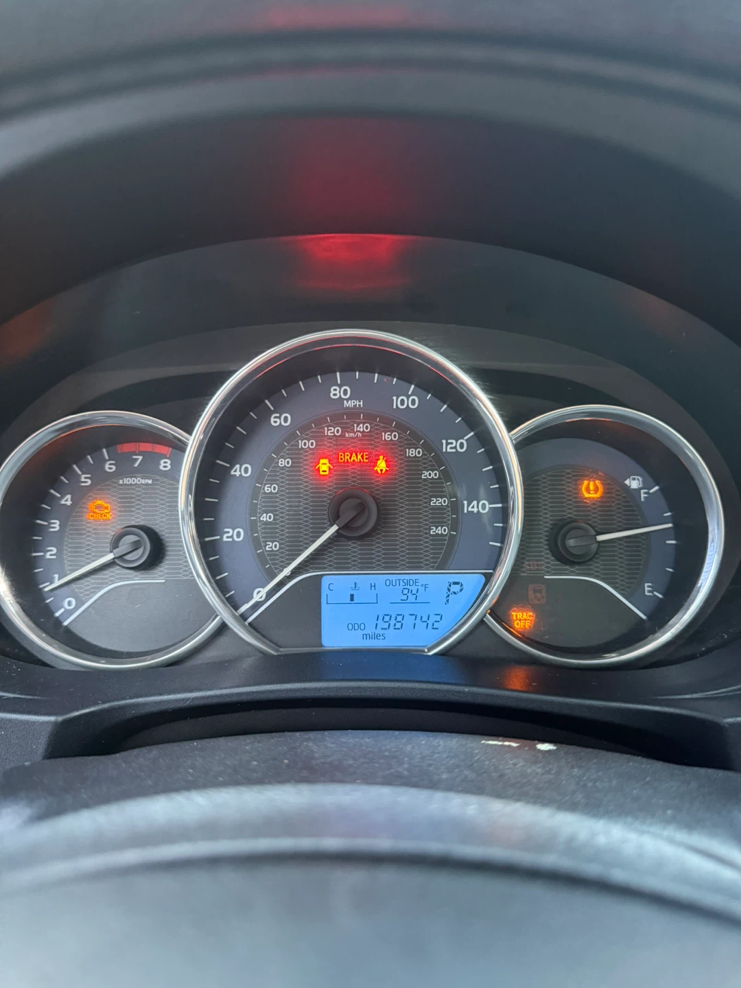 Toyota Corolla - photo 2