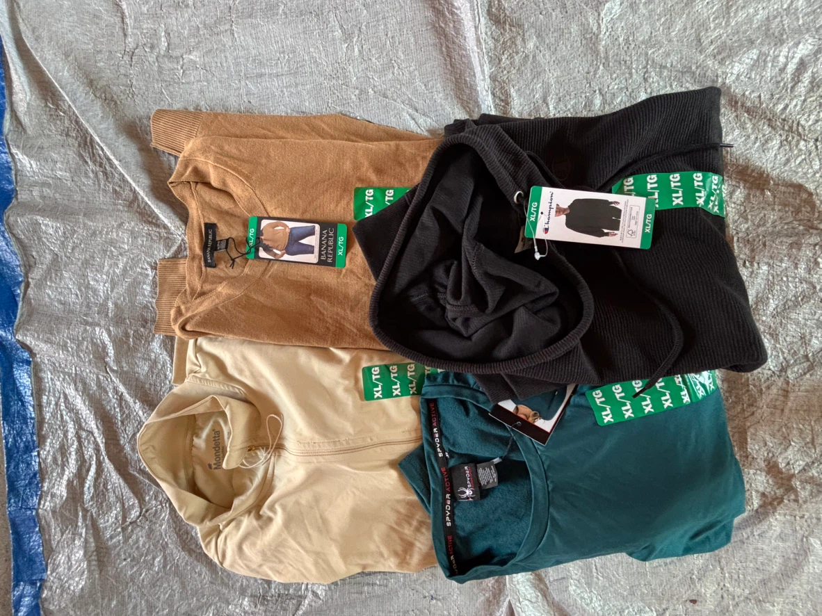 XL/TG Clothing Bundle - Banana Republic,Champion,Spyder,Mondetta