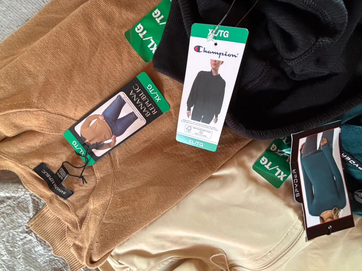XL/TG Clothing Bundle - Banana Republic,Champion,Spyder,Mondetta - photo 2