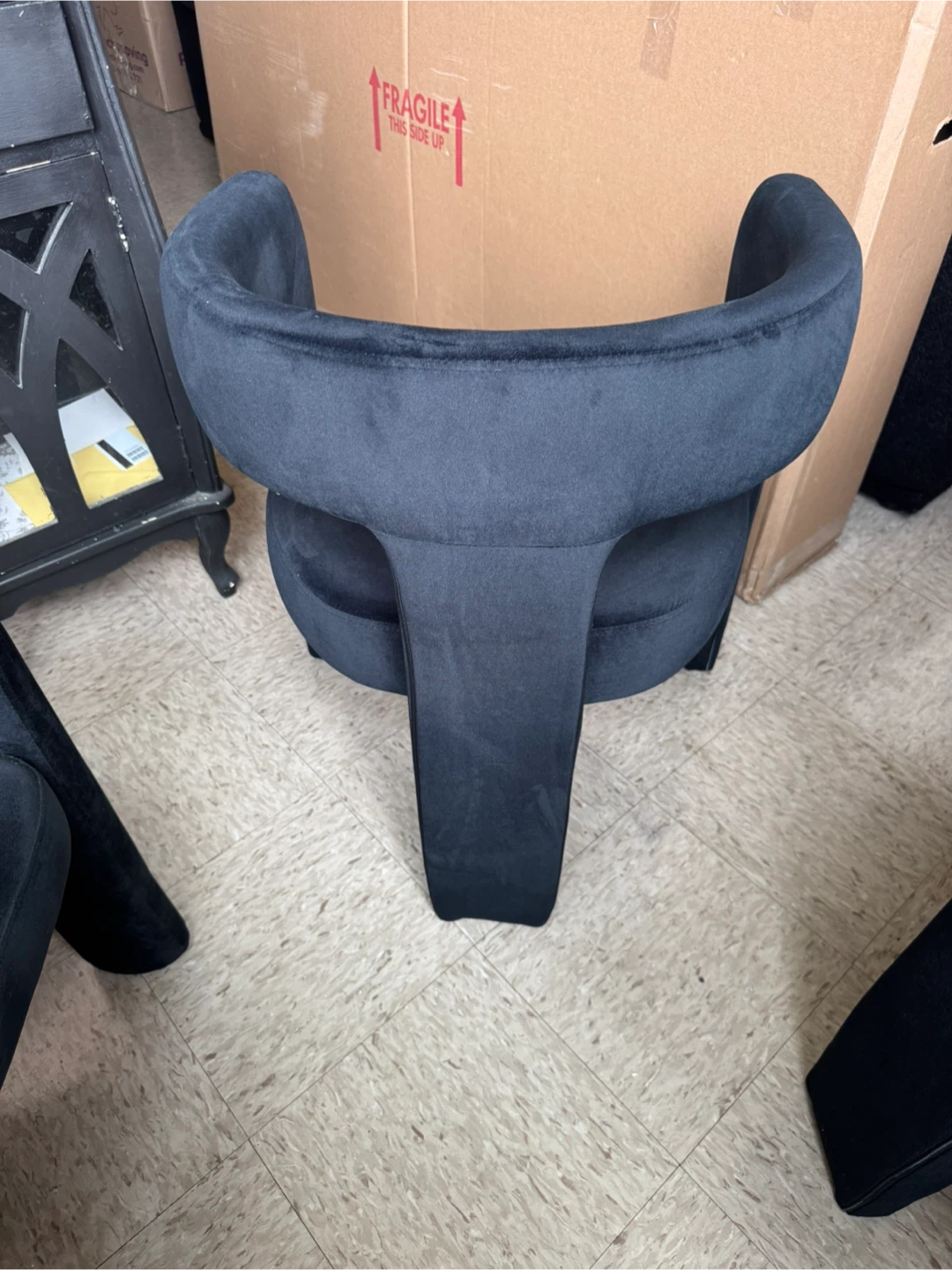 5 Black Velvet Dinning or Accent Chair - photo 3