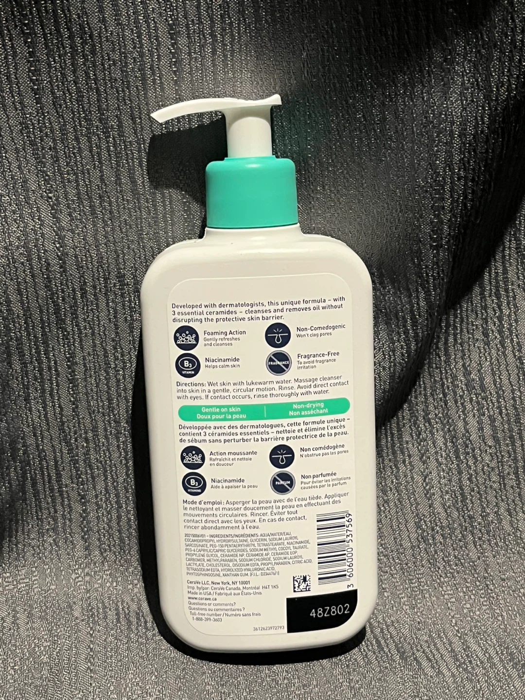 CeraVe Foaming Facial Cleanser for Normal to Oily Skin - photo 2