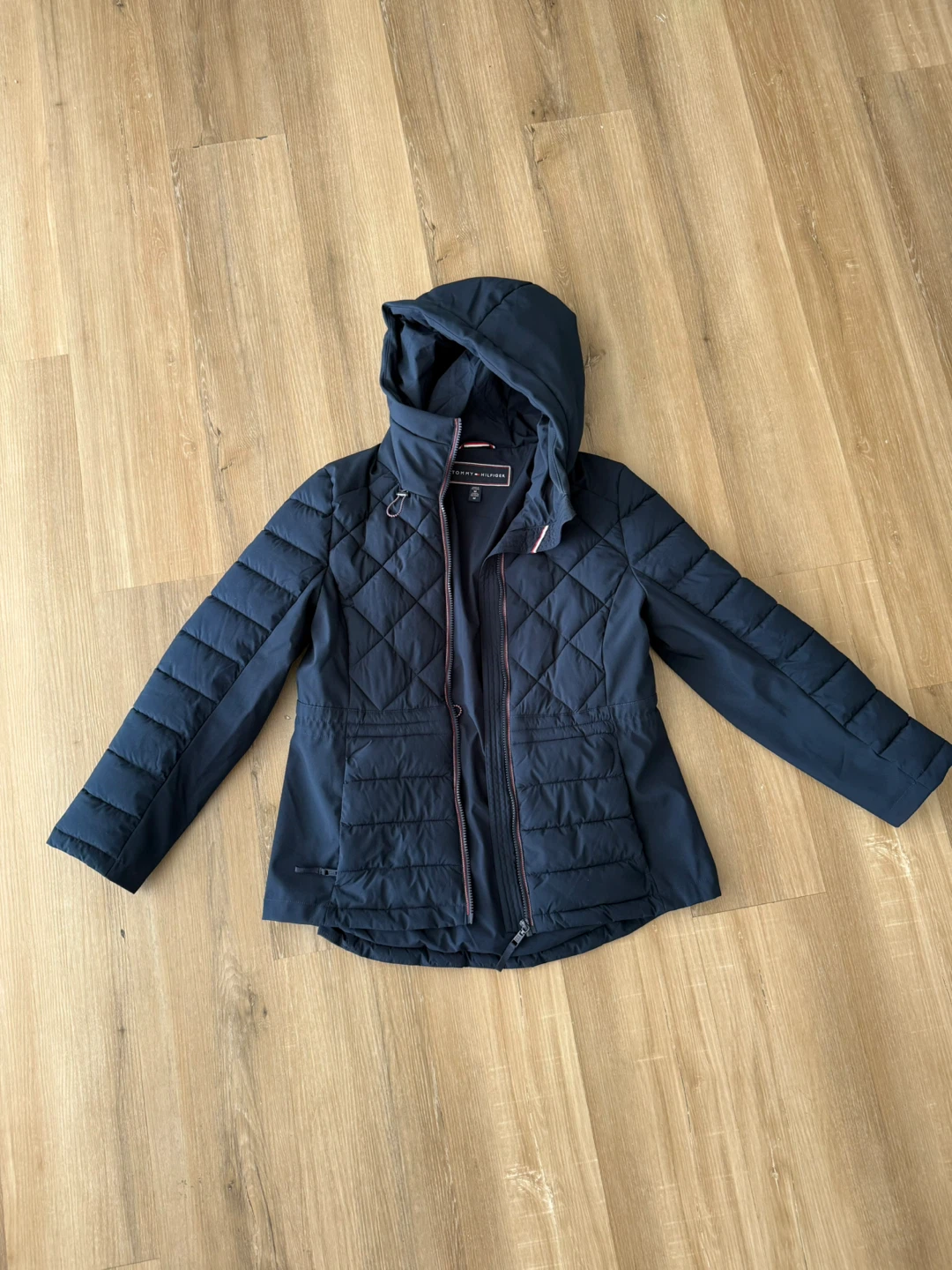 Tommy Hilfiger Quilted Hooded Jacket size M