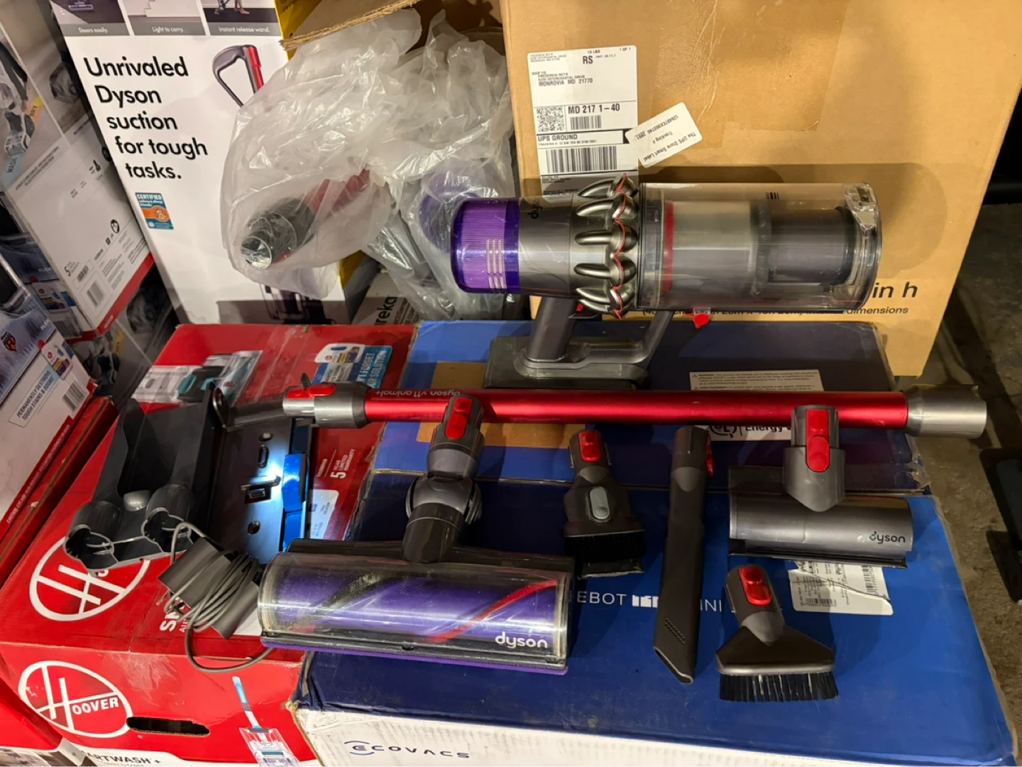 DYSON V11 STICK VAC