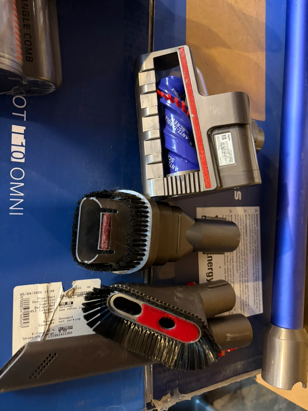 DYSON V11 STICK VAC - photo 2