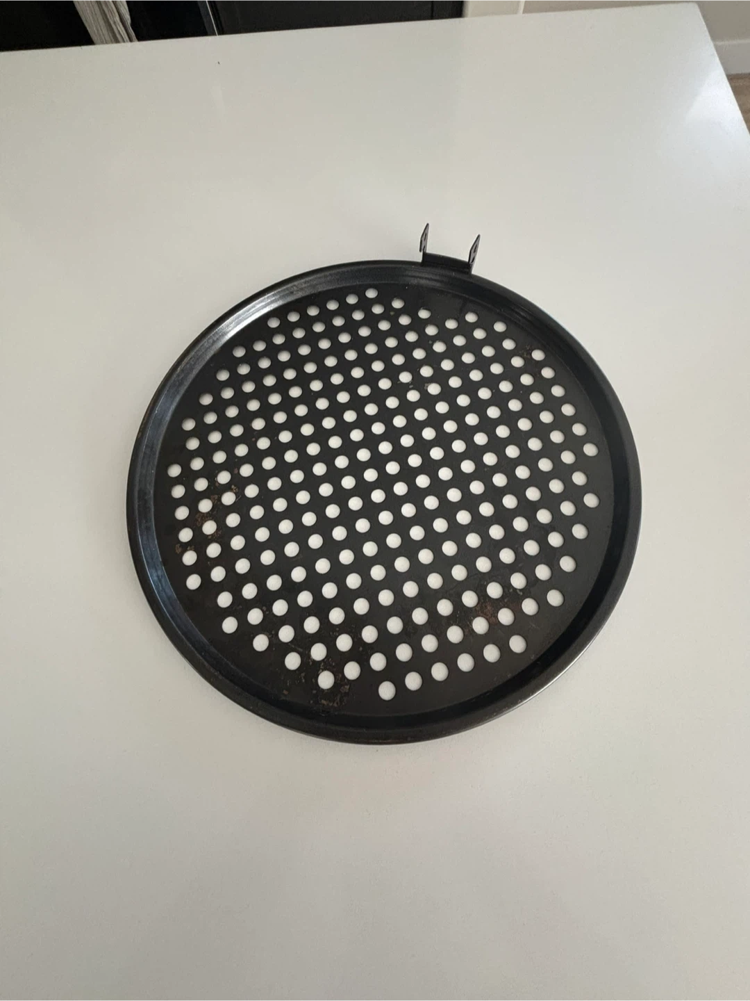 Carbon Steel Non-stick Pizza Pan with Holes For Sale