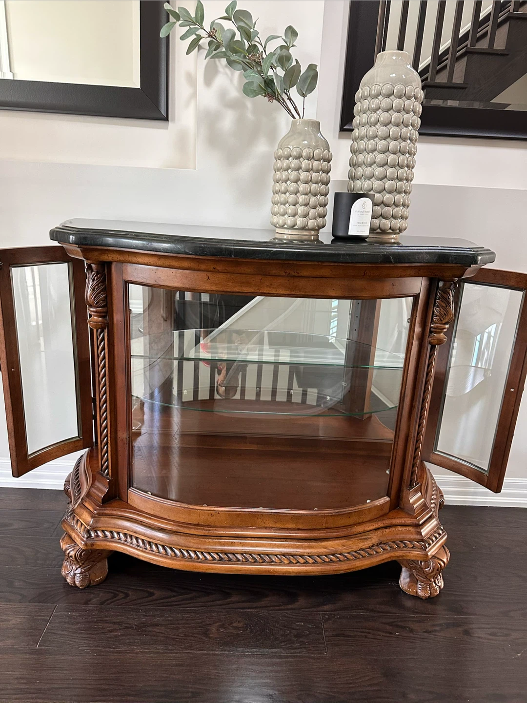 Curved Glass Display Cabinet with Marble Top - photo 2