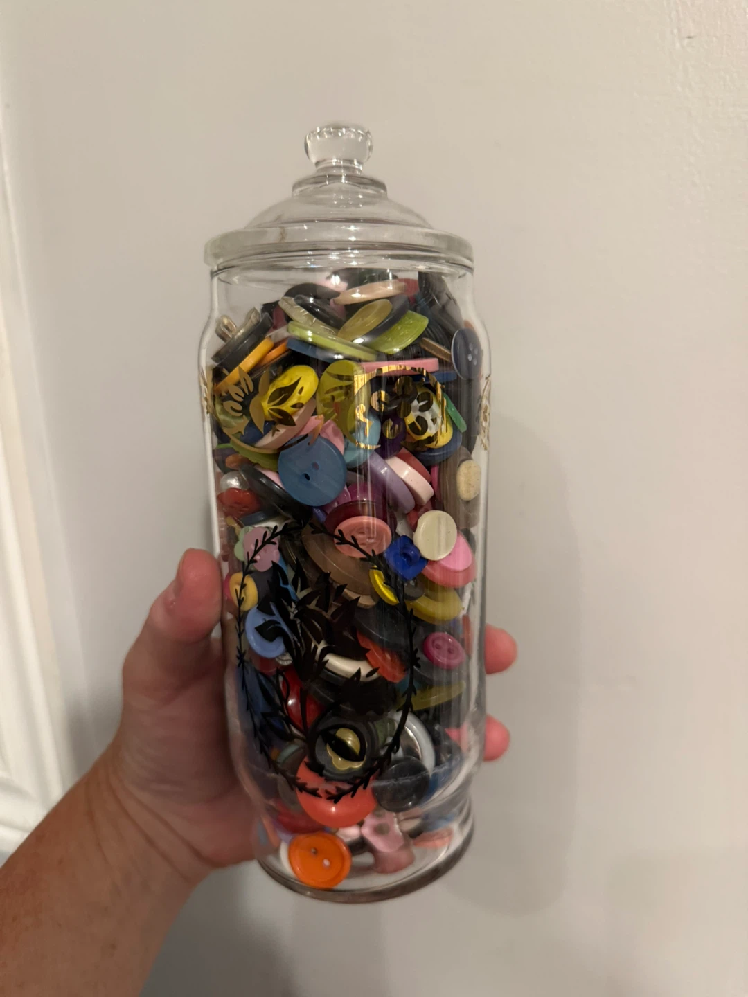 Assorted Buttons in vintage Glass Jar - photo 2