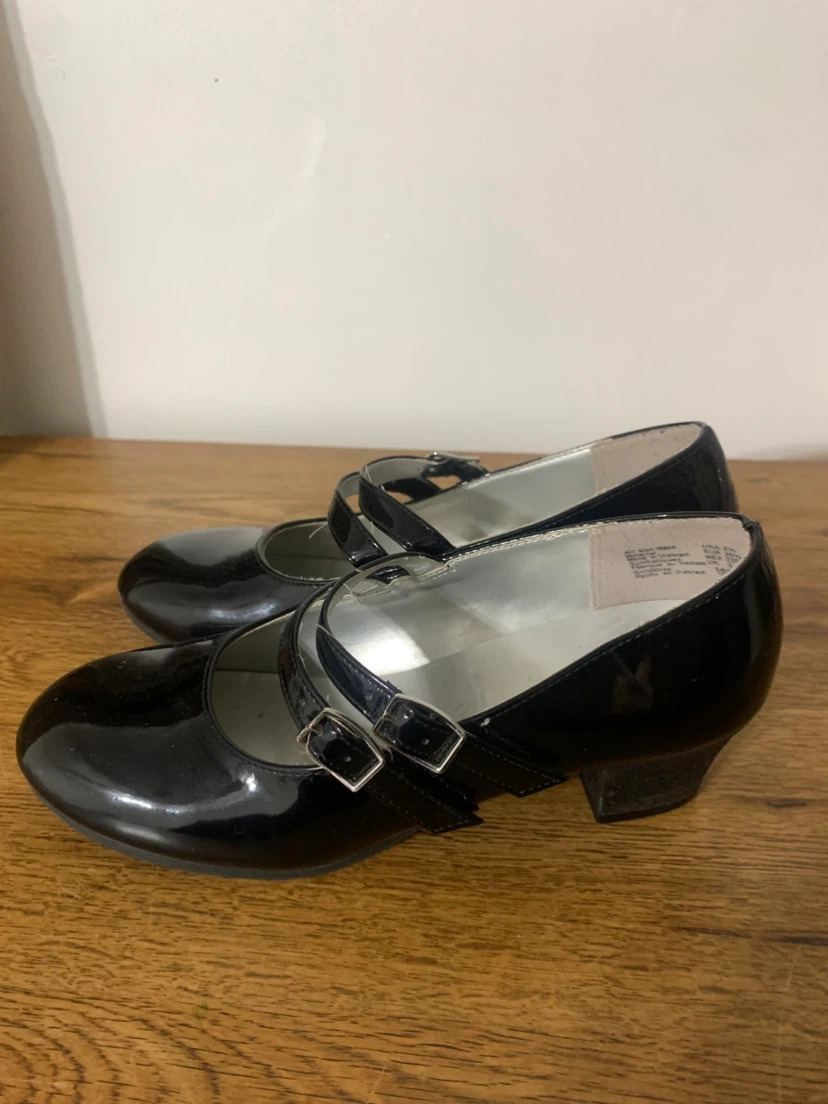 American Eagle Black Patent Mary Jane Shoes - photo 3