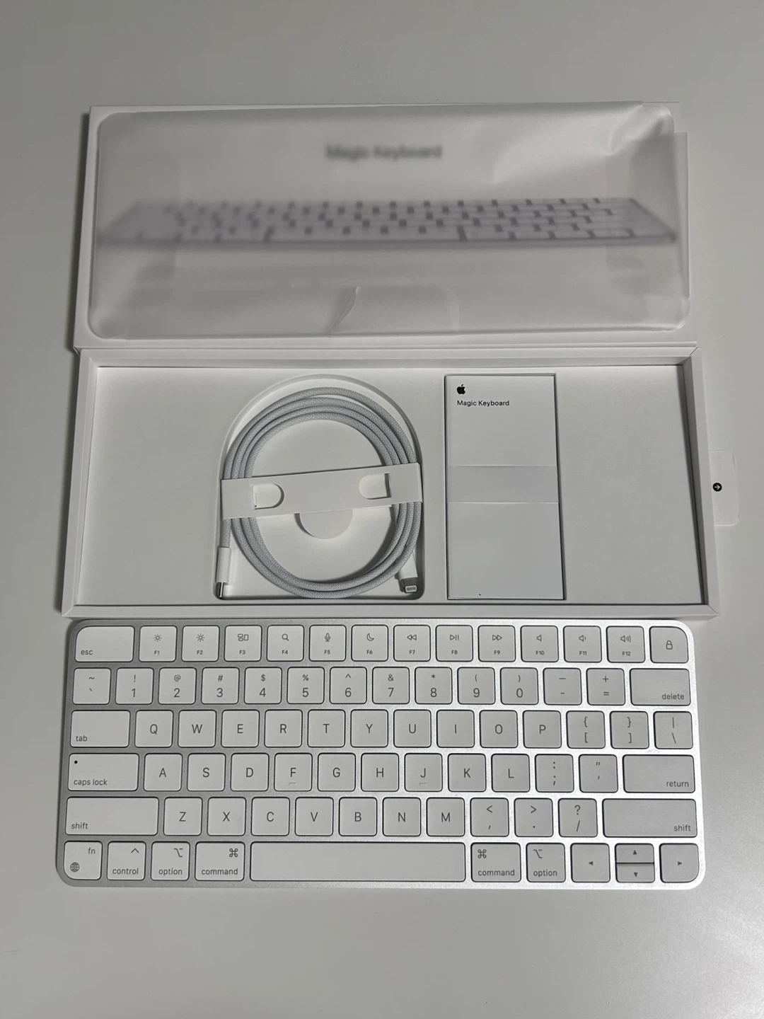 Apple Magic Keyboard - photo 2