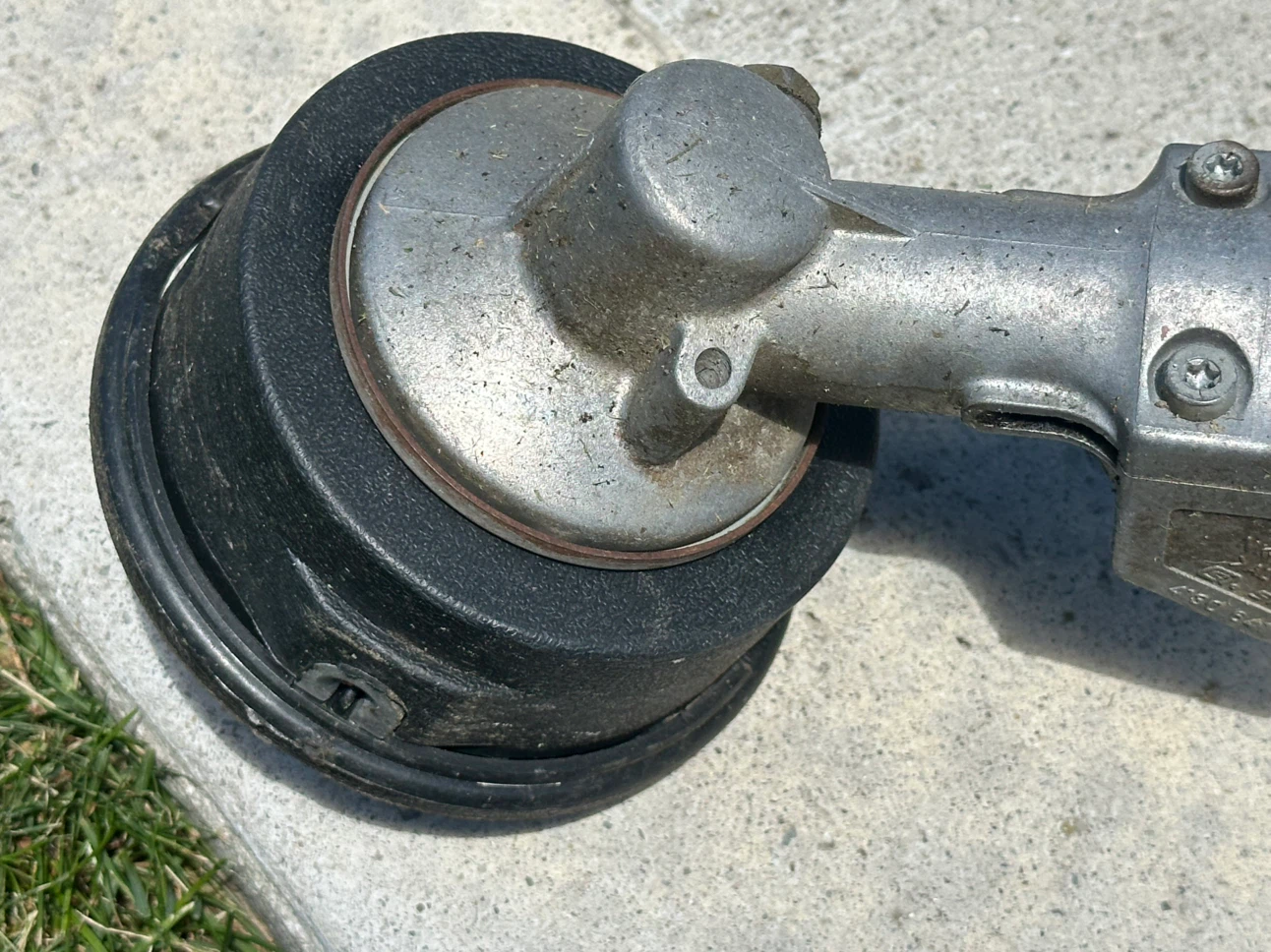 Stihl Grass Trimmer - photo 4
