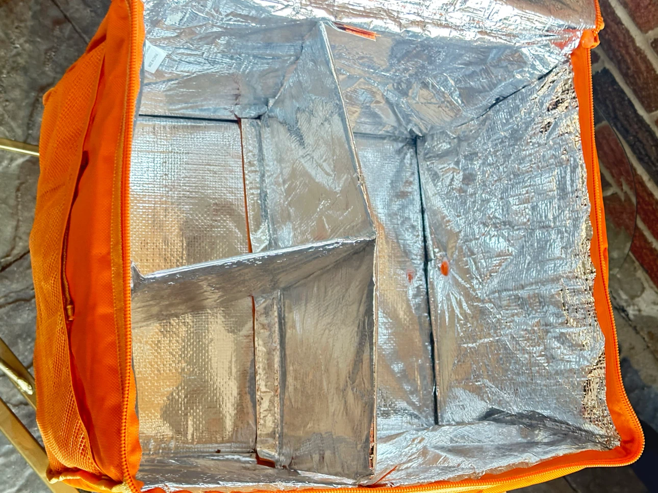 SkipTheDishes Insulated Food Delivery Bag - photo 5
