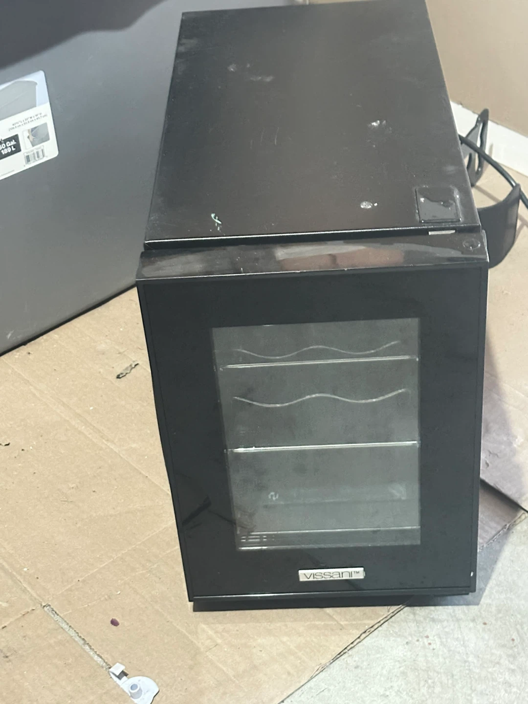 Vissani MVWC6BF Wine Cooler