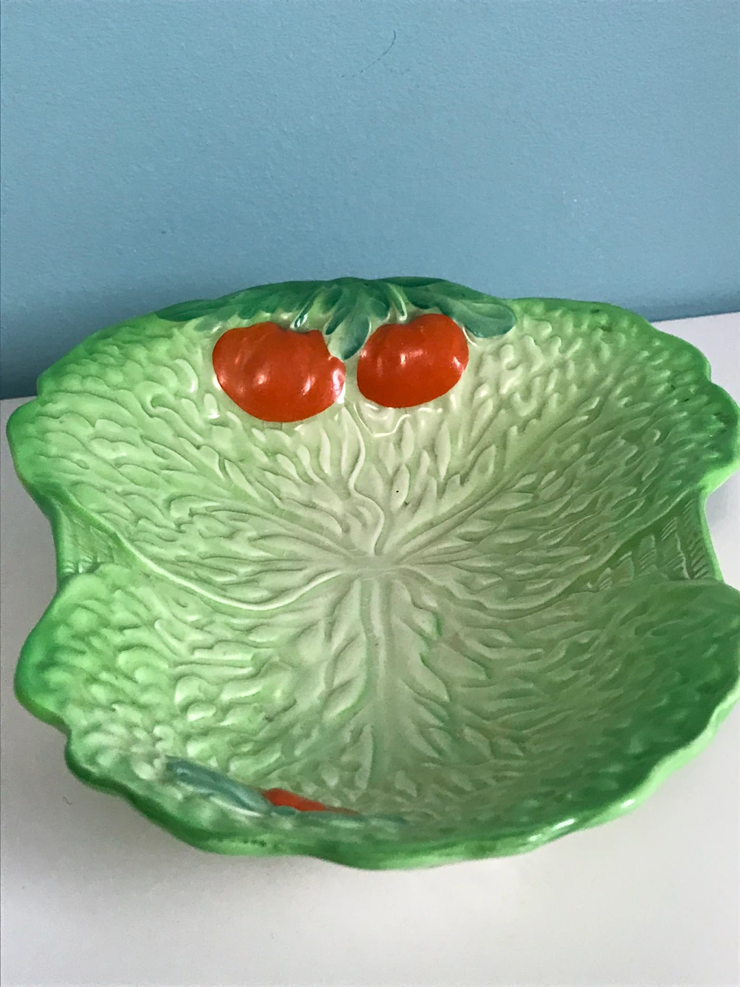 Vintage Midwinter Porcelain Cabbage Leaf Collector’s Dish - photo 3