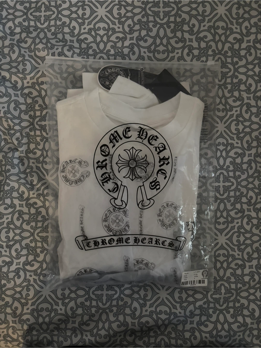 WHITE CHROME HEARTS HORSE SHOE LONG SLEEVE ‼️NEGOTIABLE‼️ - photo 5