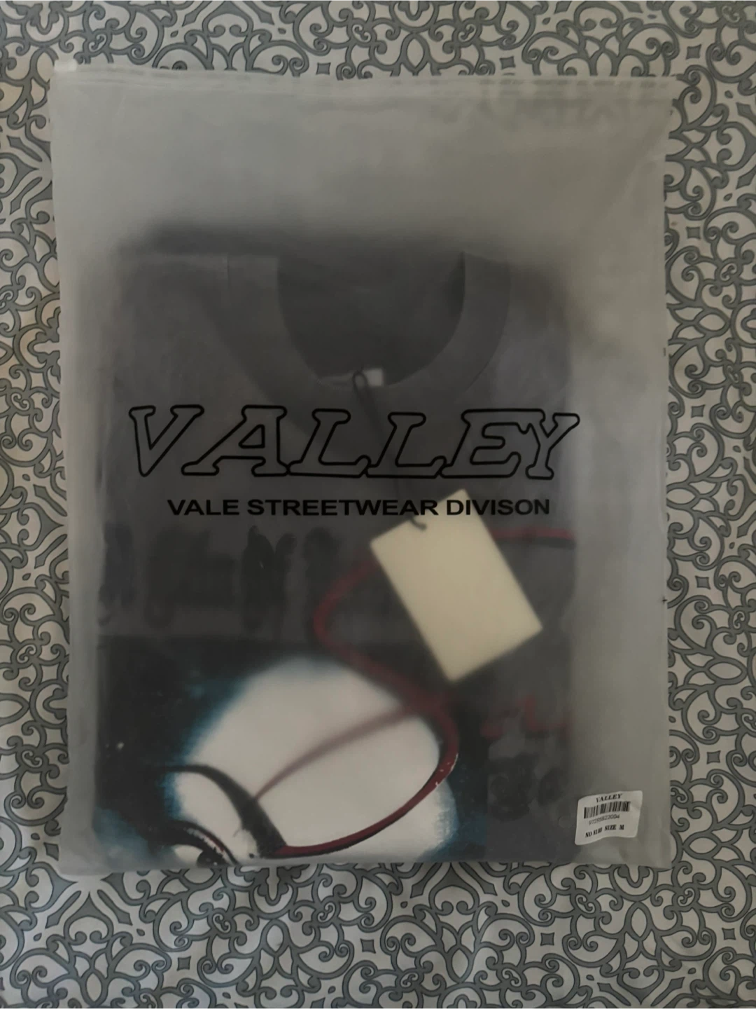 VALE “UNITED BY FAITH” TEE ❗️PRICE NEGOTIABLE❗️ - photo 3