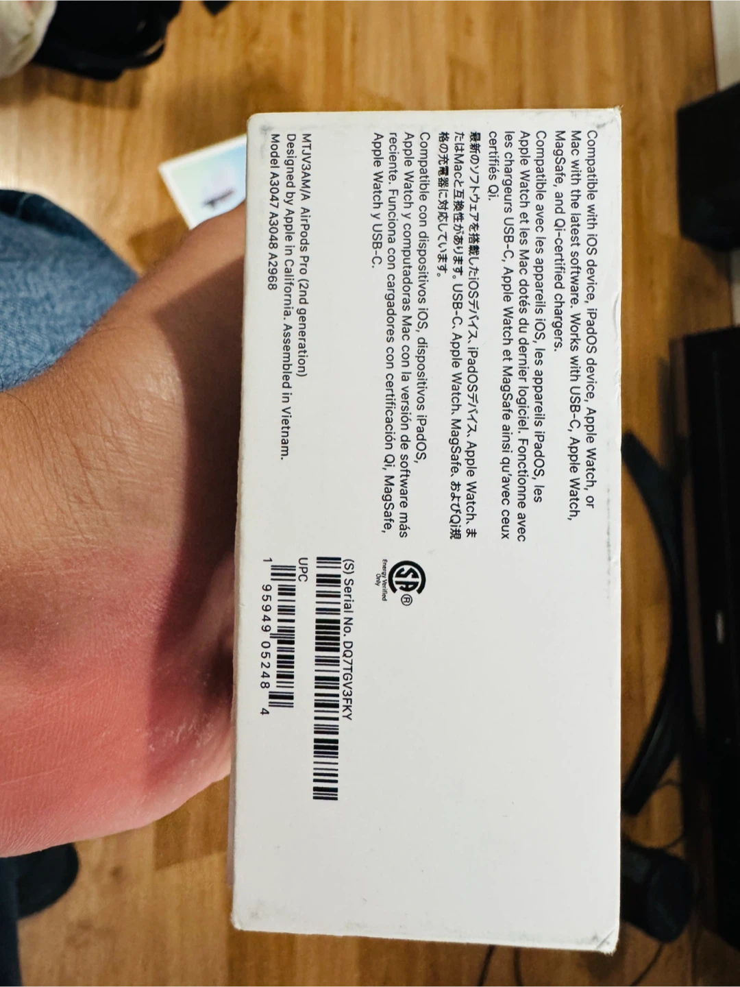 Apple Airpods pro 2nd gen - photo 2