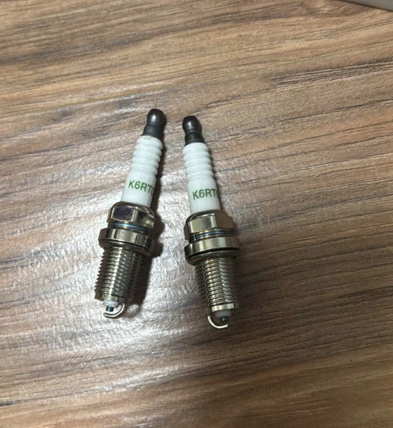 K6RTC Spark Plugs - photo 2