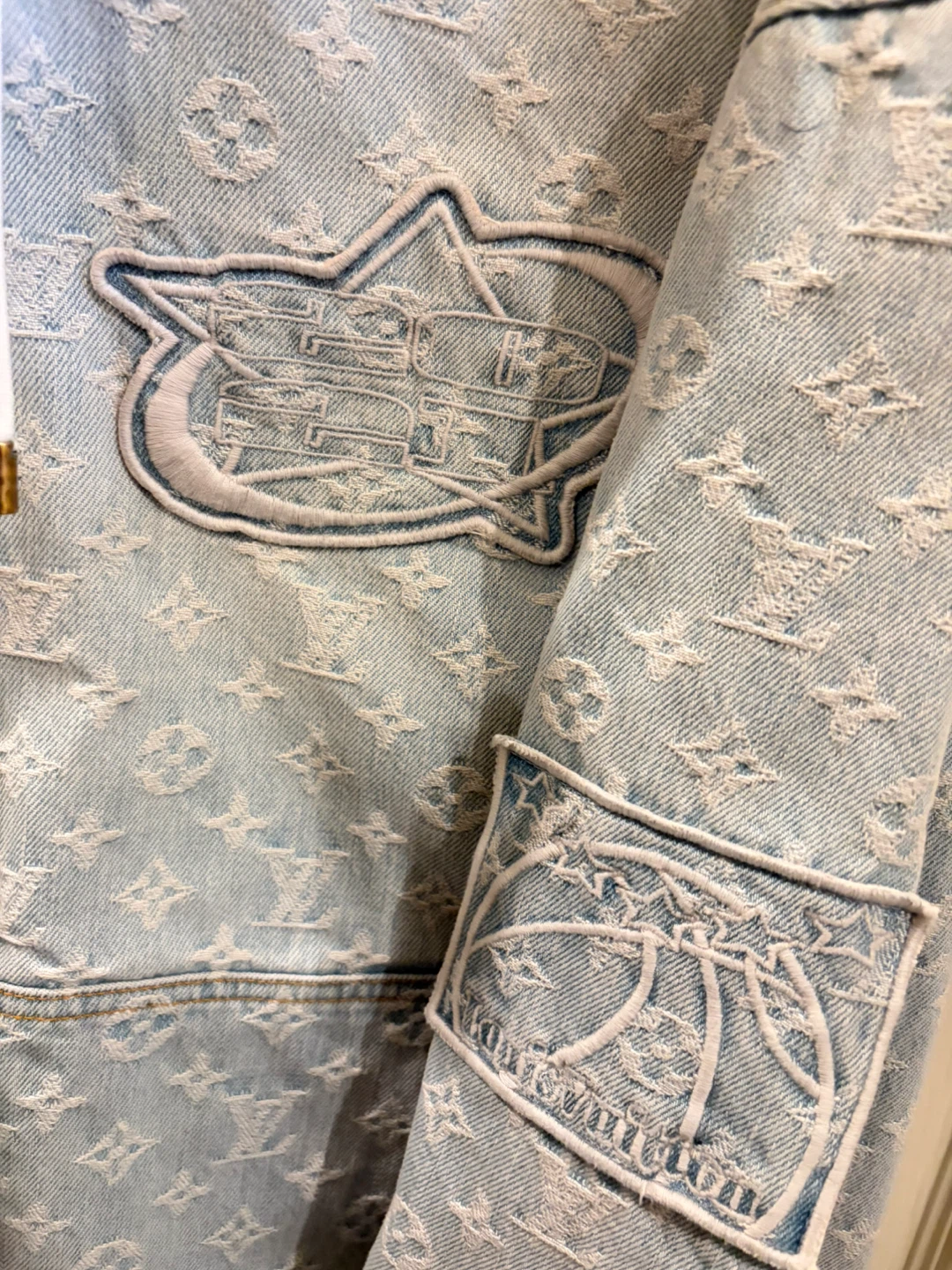 Louis Vuitton x NBA Monogram Denim Hoodie Jacket - photo 4