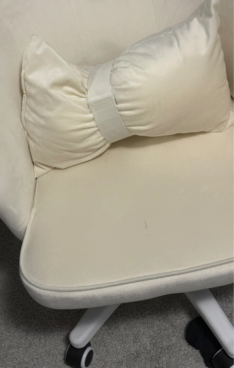 Cream Velvet Accent Chair with Pillow