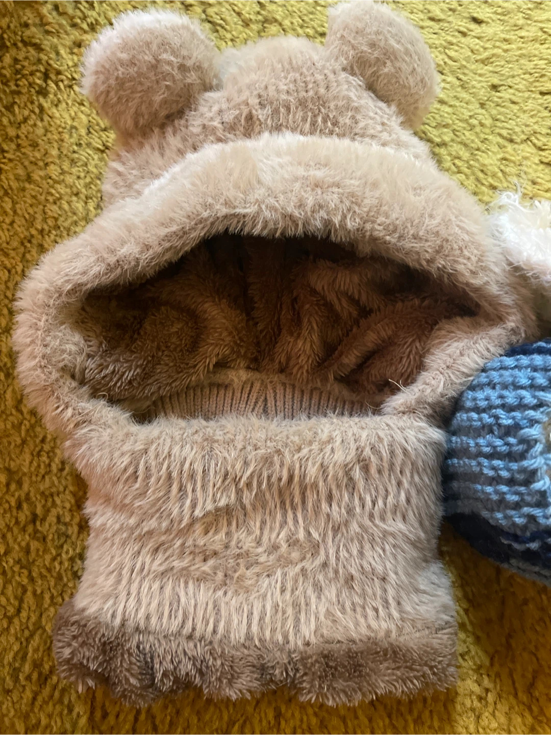Bear Hooded Scarf + handmade muffler - photo 3
