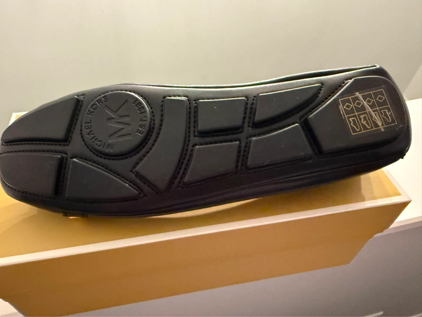 Michael Kors Black Leather Loafers - photo 4