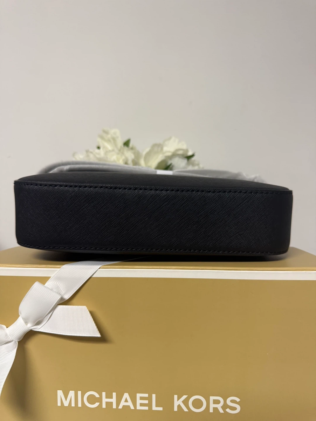 Michael Kors Black Leather Camera Bag - photo 3
