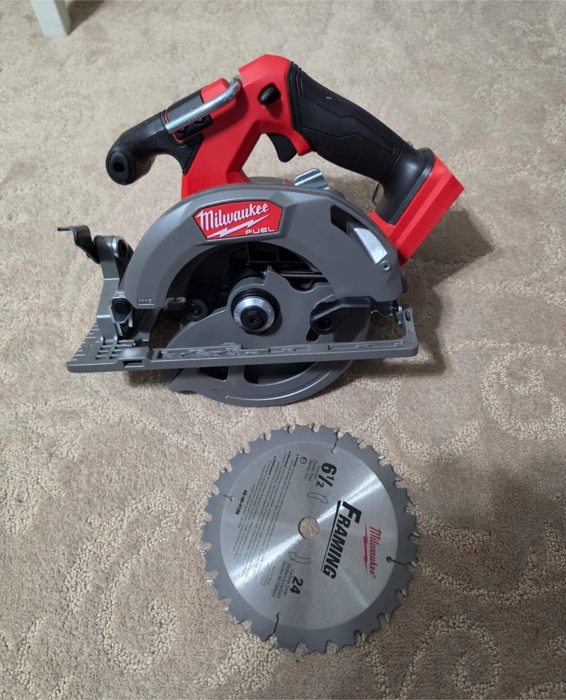 Milwaukee FUEL BRUSHLESS Circular Saw