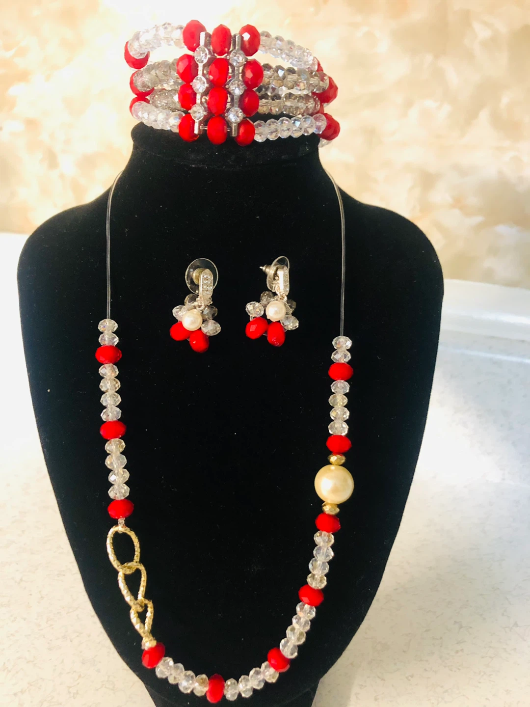 Red and Clear Beaded Necklace, Bracelet, and Earrings Set - photo 2